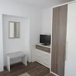 Sportpension Strobl Apartment Millstatt