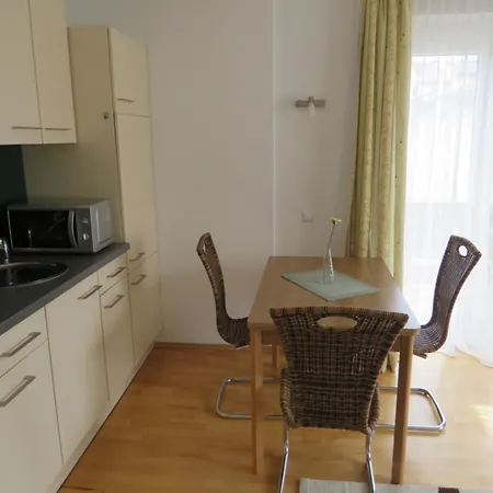 Sportpension Strobl Millstatt am See